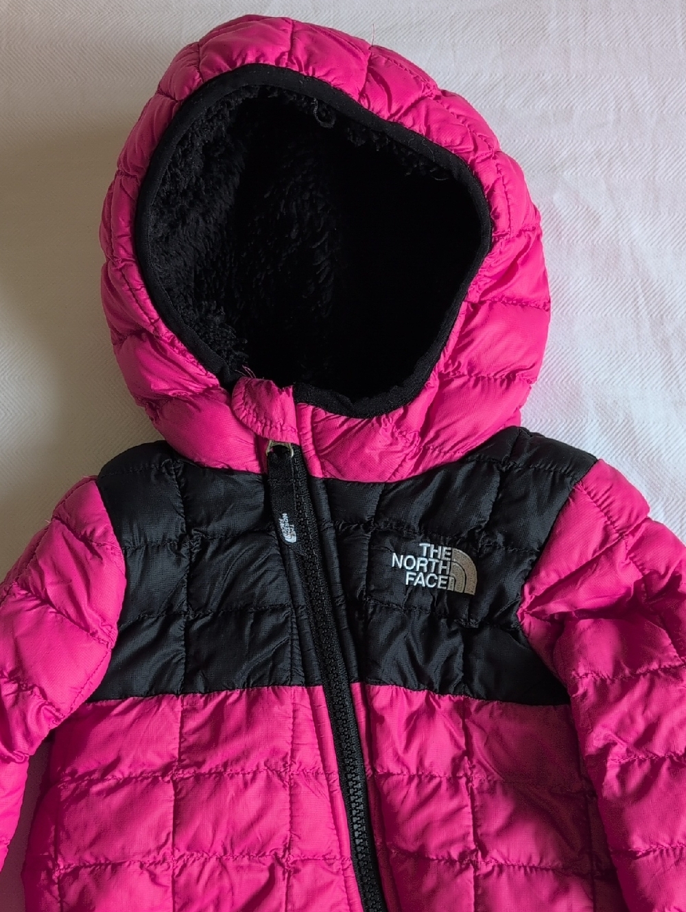 the north face thermoball infant one piece snowsuit pink 6-12 months baby girl - Picture 2 of 16